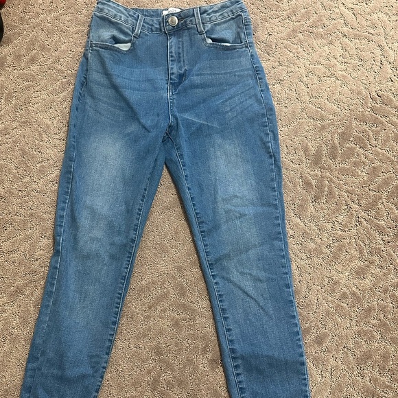 High Rise Modern Jeans - Picture 1 of 3